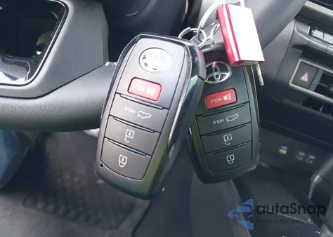 2025 Toyota Camry Se z USA, uszkodzony, nr VIN 4T1DAACK6SU587622